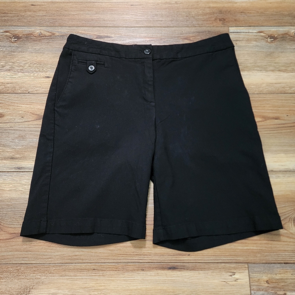 Izod Performx Golf Shorts Womens 6 Black 9"